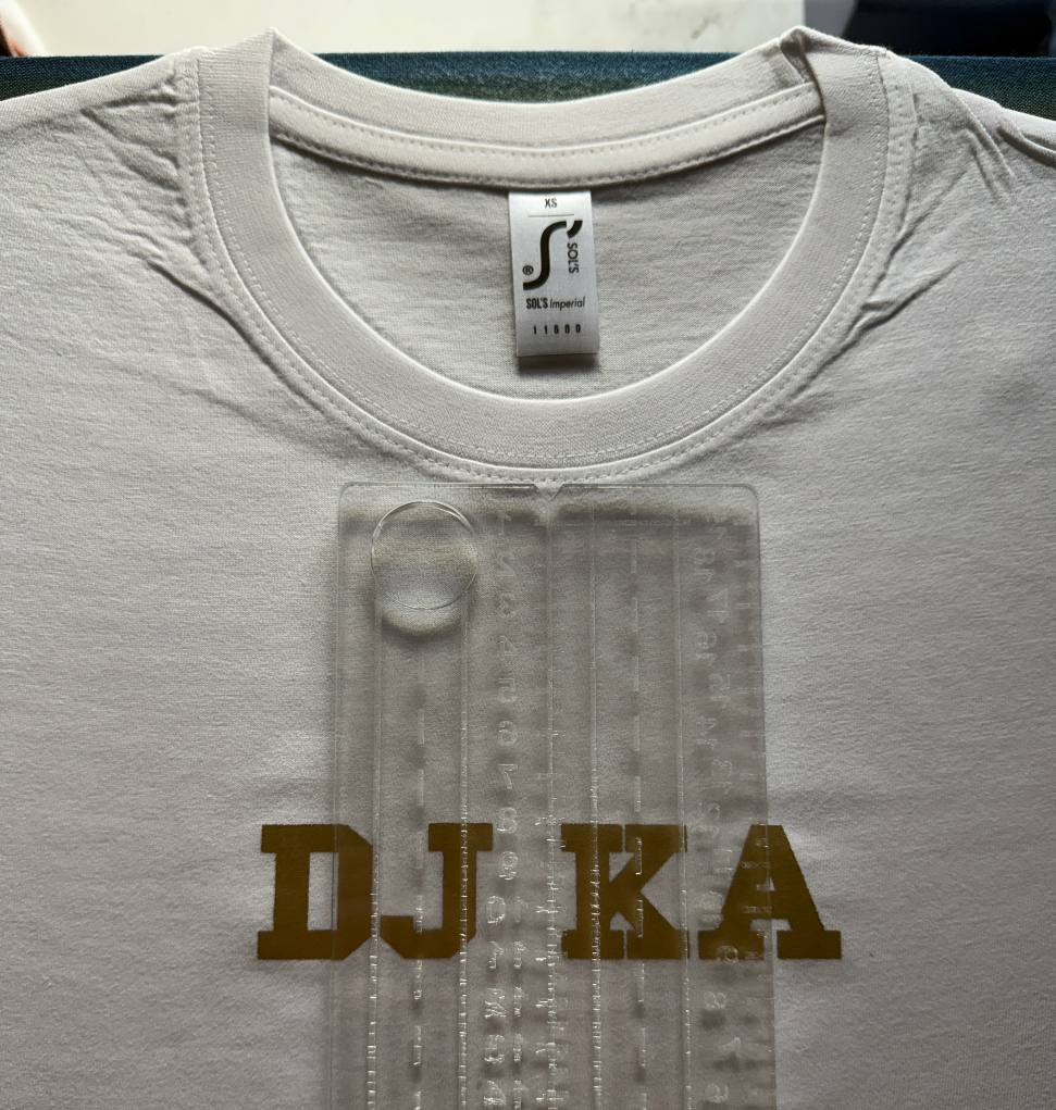 Testujeme novou technologii zlatého tisku